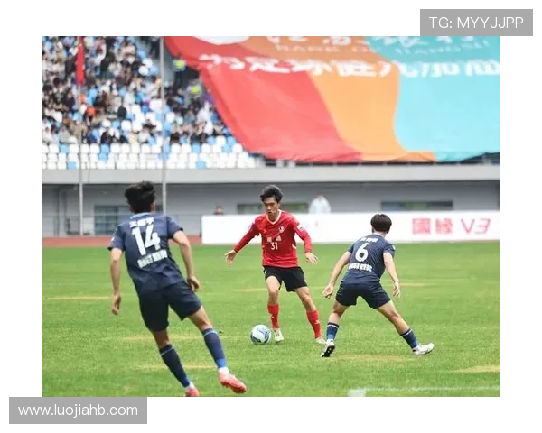 武汉羽毛球队以90分领跑世锦赛积分榜展现强劲实力 武汉羽毛球队以90分领跑世锦赛积分榜展现强劲实力