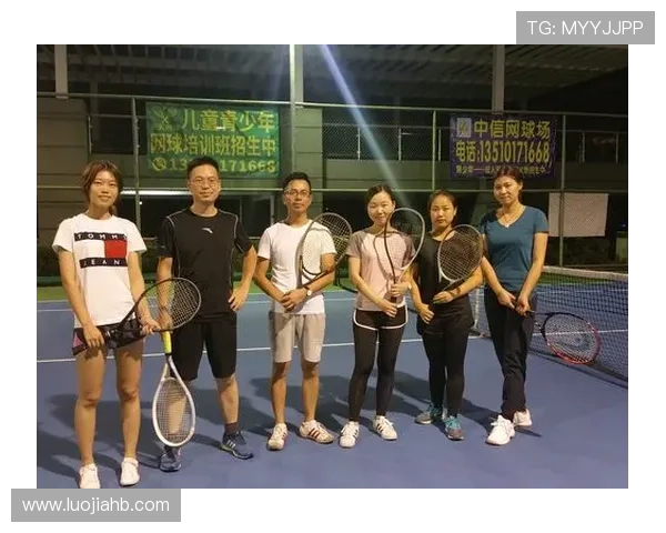 深圳网球队在世界锦标赛中的个人能力表现分析与点评