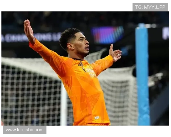 绝杀时刻帅气足球明星如何在关键时刻逆转比赛成就传奇人生