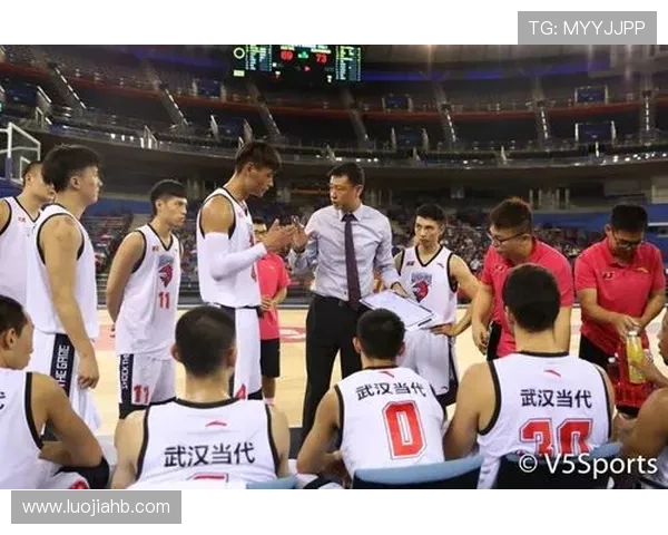 武汉网球队区域防守体系解析与战术应用探讨